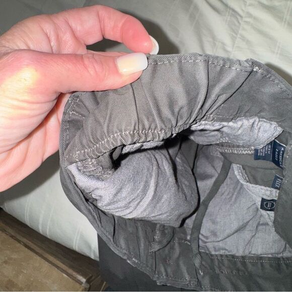 American Eagle Flex Pants for men in Grey size 33x32- never worn! - Picture 10 of 13